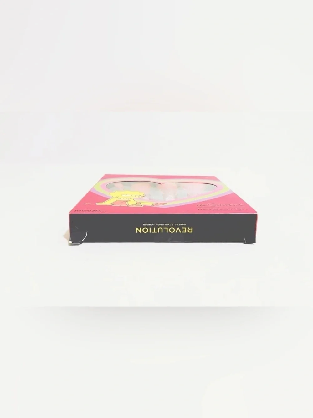 Makeup Revolution The Simpsons Summer Of Love Brush Set